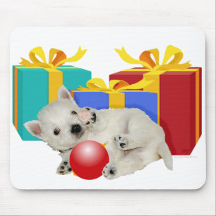 Westie-puppy met kerstcadeaus muismat