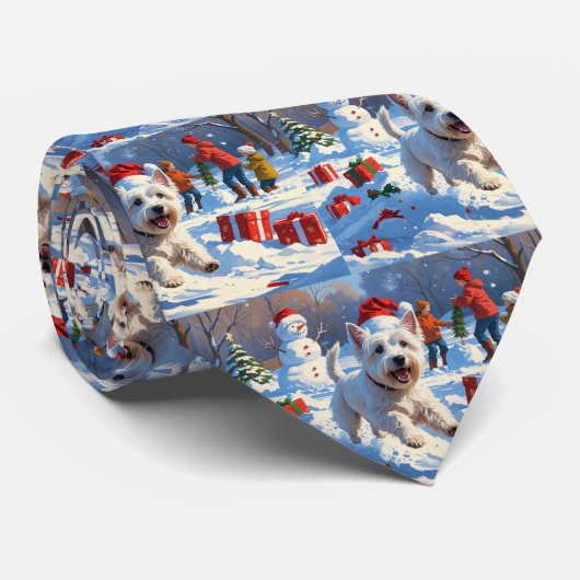 Westie rent in de sneeuw met kerstmuts stropdas (Opgerold)