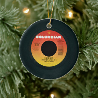 Weten ze dat het kerstboomversiering is? keramisch ornament