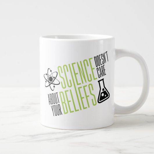 Wetenschap geeft er niets om grote koffiekop (Rechts)