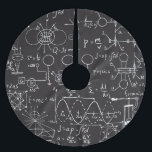 Wetenschappelijke formules: Chalkboard Calculation Kerstboom Rok<br><div class="desc">Fysische formules,  grafieken en wetenschappelijke berekeningen op krijtbord.  handgetekend illustratielaboratorium naadloos patroon Merge kunst en wetenschap in een labthema patroon van illustraties op krijtbord. Krijtbordvergelijkingen vloeien,  wetenschap in elke lijn. natuurkunde,  natuurkunde,  gelijkstelling,  tekening,  krijt,  wiskunde,  symbool,  decoratief,  wetenschap,  code,  patroon,  krijtbord,  achtergrond,  illustratie,  decor,  onderwijs,  groen,  lijn,  naadloos</div>