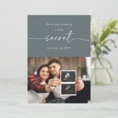 We've Been Keeping a Secret Baby Announcement Card Kaart (Staand voorkant)