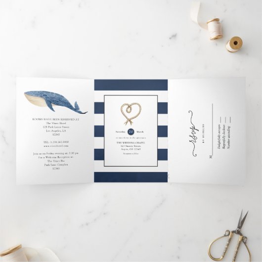 Whale Nautical Wedding Drieluik Uitnodiging (Binnen)