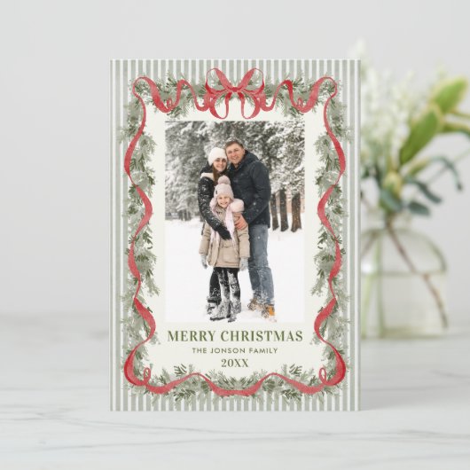 What a Year Sage Green Red Bow Christmas 13 Photo Feestdagenkaart (Staand voorkant)