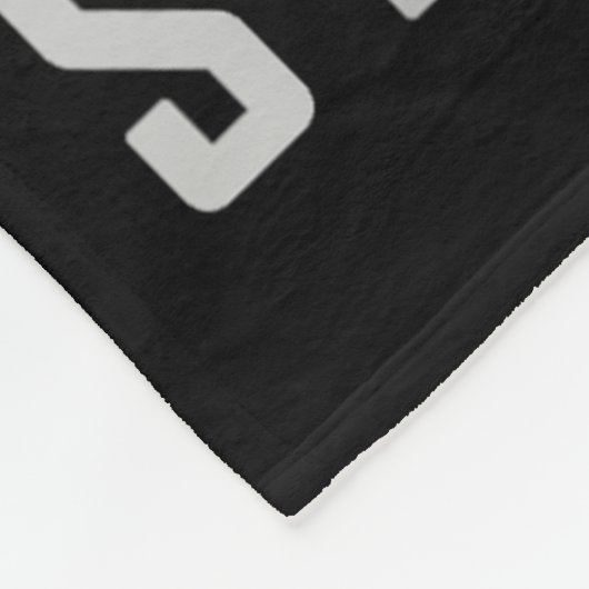 What Doesn't Kill You Make You Stronger Motivation Fleece Deken (Hoek)