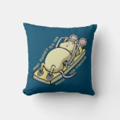 What doesn't kill you makes you stronger kussen (Voorkant)