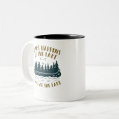 What Happens at the Lake Stays at the Lake Tweekleurige Koffiemok (Voorkant links)