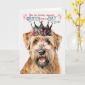 Wheaten Terriër Hond Koningin Dag Grappige Verjaar Kaart (Gele Bloem)