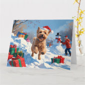 Wheaten Terrier Loopt In Sneeuw Met Kerst Pet Kaart (Gele Bloem)