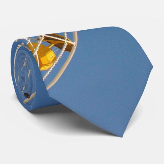 Wheel Gedikt, wit reuzenrad met kleurrijke bas Stropdas (Opgerold)