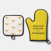 When Life Gives You Lemons Be A Squirter Ovenwant & Pannenlap Set (Voorkant)