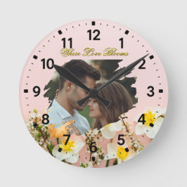 Where Love Blooms | Personalized Spring Romance Ronde Klok