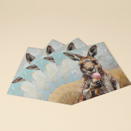 Whimige kangoeroe die ijs eet Aanpasbaar Kaart