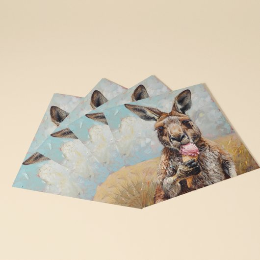 Whimige kangoeroe die ijs eet Aanpasbaar Kaart