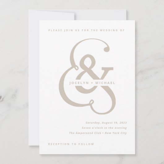 Whimsical Ampersand | Witte en beige bruiloft Kaart (Voorkant)
