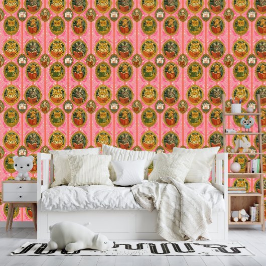 Whimsical animals reading books  behang