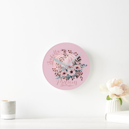 Whimsical Autumnal Pink Pumpkin Floral Ronde Klok (Huis)