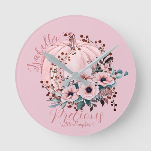 Whimsical Autumnal Pink Pumpkin Floral Ronde Klok (Voorkant)