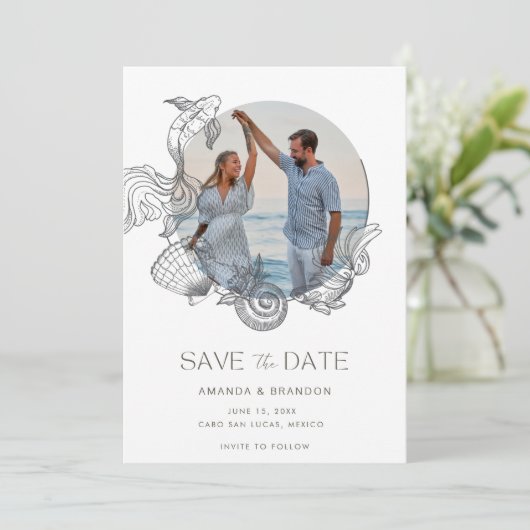 Whimsical Beach Destination Wedding Save the Date (Staand voorkant)