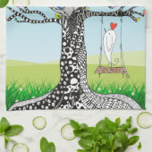 Whimsical Bird on a Tree Swing Keukenhanddoek (Gevouwen)