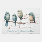 Whimsical Birds on Branches Tijdloze Elegantie Theedoek (Horizontaal)