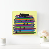 Whimsical Black Cat and Books Clock Vierkante Klok (Huis)