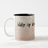 Whimsical Black Cat Glittery Wake up and make-up Tweekleurige Koffiemok (Links)