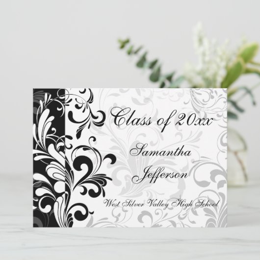 Whimsical Black en White Swirl Afstuderen Kaart (Staand voorkant)
