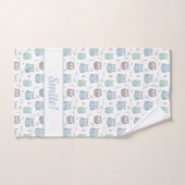 Whimsical Blauwe Groene Uilen en Bloemen Patroon Bad Handdoek (Handdoek)