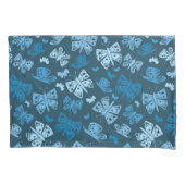 Whimsical Blue Butterfly Kussensloop (Voorkant)