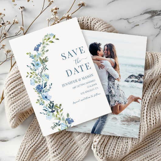 Whimsical Blue Floral krans Save the Date Foto Kaart