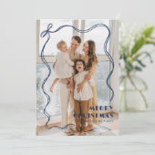 Whimsical Blue Ribbon Familiefoto Vrolijk Kerstfee Feestdagenkaart (Staand voorkant)