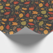 Whimsical Boho Autumn Leaves on Black Cadeaupapier (Hoek)
