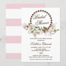 Whimsical Boho Floral Pearl Wreath Vrijgezellenfee
