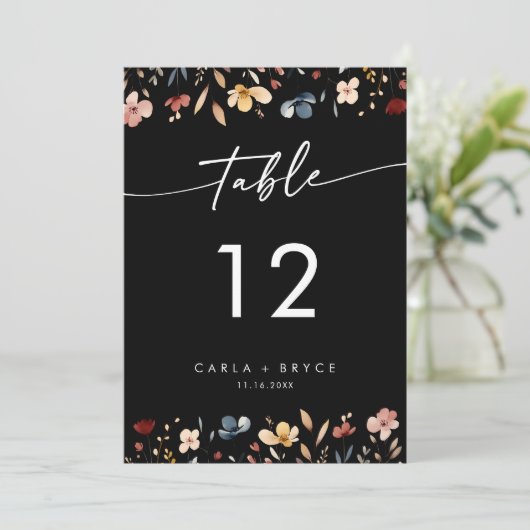 Whimsical Boho Wildflower Wedding Table Numbers Kaart (Staand voorkant)