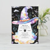Whimsical Broom Magic Wizard Verjaardag Kaart (Staand voorkant)