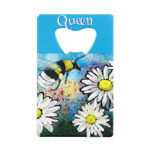 Whimsical Bumble Bee in Daisies gepersonaliseerd Creditkaart Flessenopener