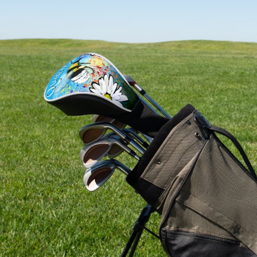Whimsical Bumble Bee in Daisies gepersonaliseerd Golfheadcover (Insitu)