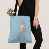 Whimsical Bunny en Beer Riding a Bike Tote Bag (Dichtbij)