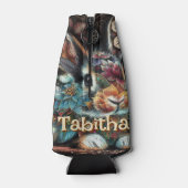 Whimsical Bunny Rabbit Floral gepersonaliseerd Flesjeskoeler (Achterkant)