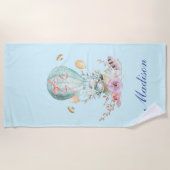 Whimsical Bunny Riding in een luchtballon Strandlaken (Voorkant)