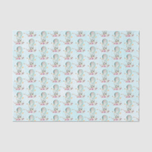 Whimsical Bunny Riding in een luchtballon Tissuepapier