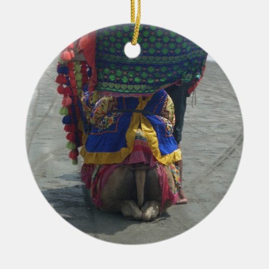 Whimsical Camel Art Print/Grafisch Keramisch Ornament (Voorkant)