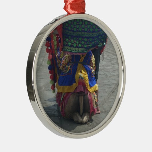 Whimsical Camel Art Print/Grafisch Metalen Ornament (Rechts)