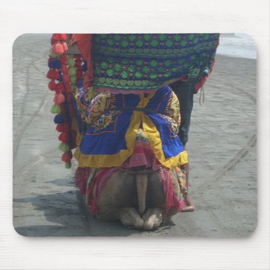 Whimsical Camel Art Print/Grafisch Muismat (Voorkant)