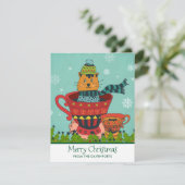 Whimsical Cat Sitting a Teacup Kerstmis Feestdagenkaart (Staand voorkant)