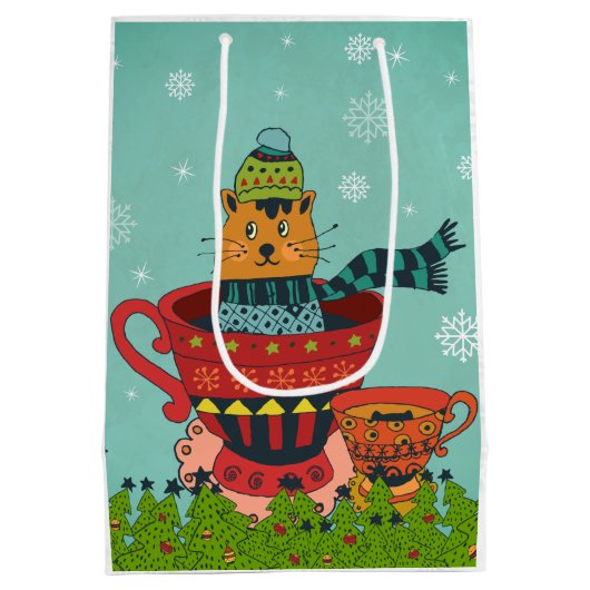 Whimsical Cat Sitting a Teacup Kerstmis Medium Cadeauzakje (Achterkant)