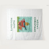 Whimsical Cat Sitting a Teacup Kerstmis Wandkleed (Voorkant (horizontaal))