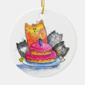 Whimsical Cats met Birthday Cake Keramisch Ornament (Voorkant)