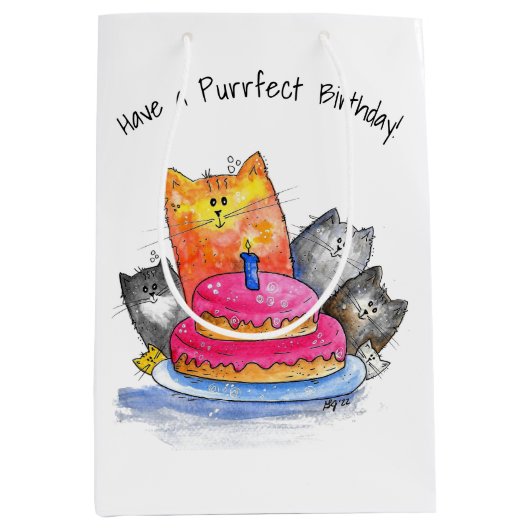 Whimsical Cats met Birthday Cake Medium Cadeauzakje (Voorkant)